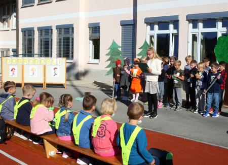 SPREJEM PRVOŠOLČKOV GRAHOVO 04 FOTO LJUBO VUKELIČ